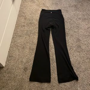 Lululemon Groove Super-High-Rise Flared Pant